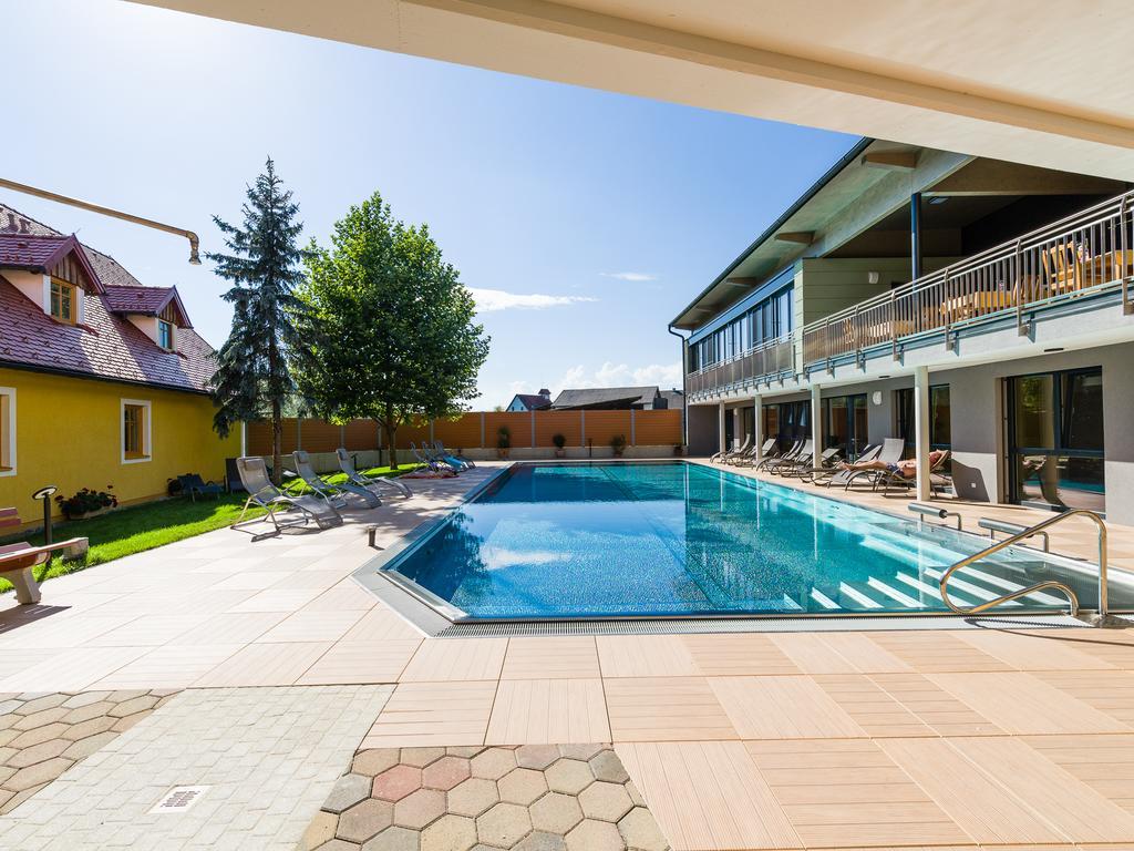 Gasthof Hotel Schmied Arnfels Εξωτερικό φωτογραφία