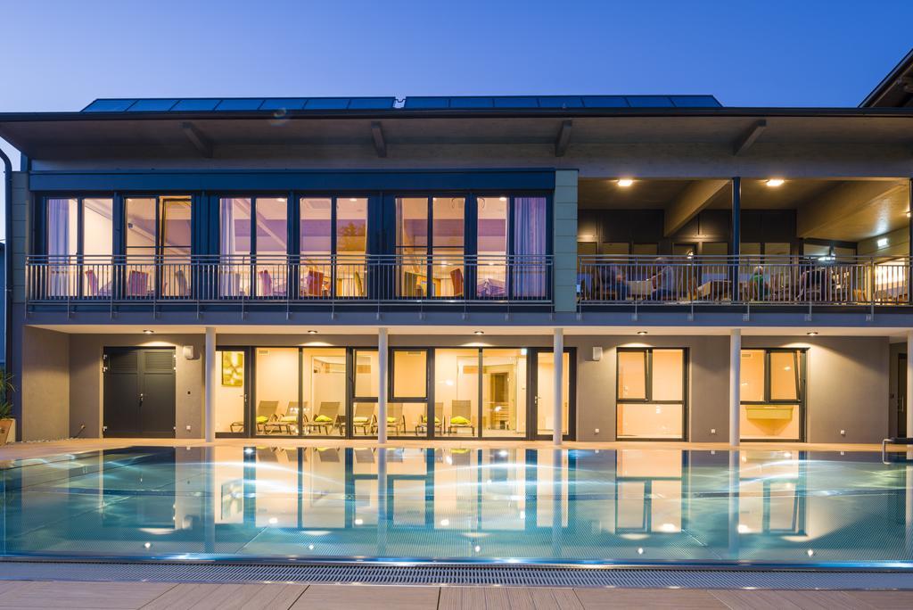 Gasthof Hotel Schmied Arnfels Εξωτερικό φωτογραφία